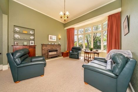 Photo of property in 2 Bracken Street, Wallaceville, Upper Hutt, 5018