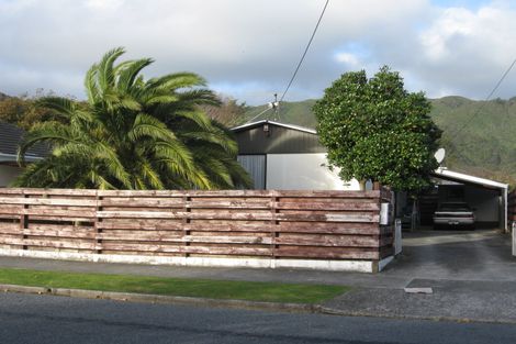 Photo of property in 19 Mayo Grove, Naenae, Lower Hutt, 5011