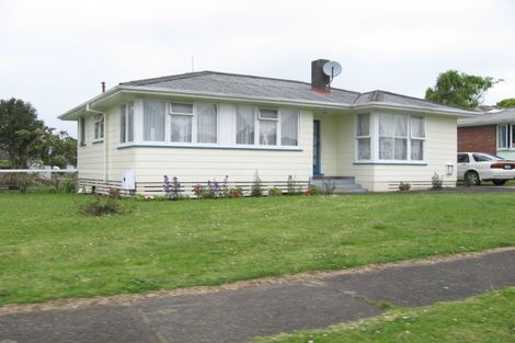 Photo of property in 25 Mariner Street, Mangere, Auckland, 2022