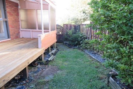 Photo of property in 1b Cairngorm Place, Highland Park, Auckland, 2010