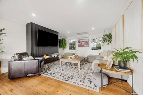 Photo of property in 173 Pinchgut Road, Kaukapakapa, 0873