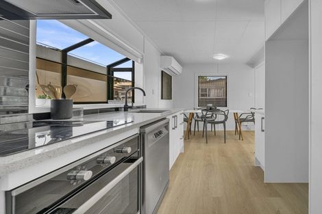 Photo of property in 2/40 Rosella Road, Mangere East, Auckland, 2024