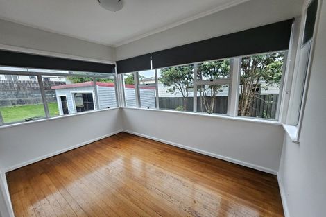 Photo of property in 2 Warburton Street, Karoro, Greymouth, 7805