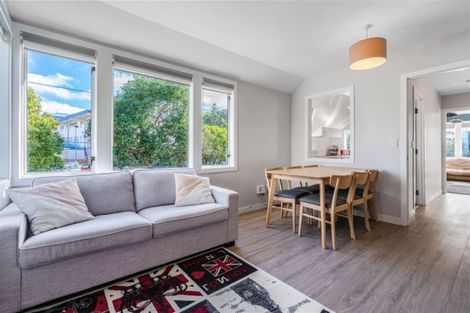 Photo of property in 1/2a Spring Street, Devonport, Auckland, 0624