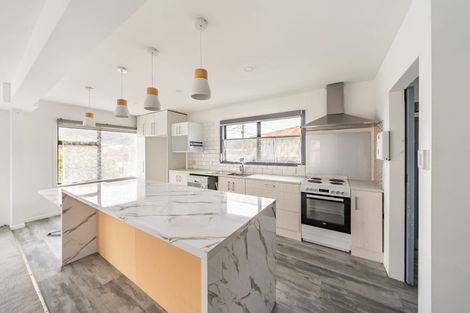 Photo of property in 43 Donnelley Drive, Wainuiomata, Lower Hutt, 5014