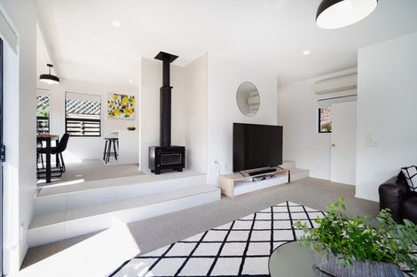 Photo of property in 72 Hocken Street, Kenmure, Dunedin, 9011