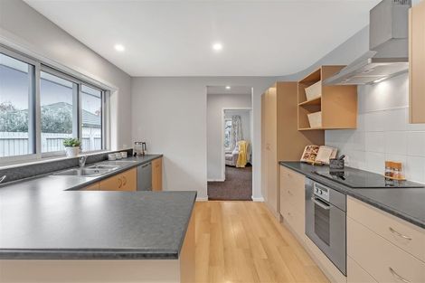 Photo of property in 147 Hamilton Avenue, Ilam, Christchurch, 8041