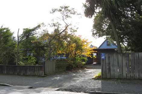 Photo of property in 15 Tokoiti Road, Milton, 9220