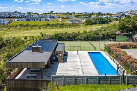 Photo of property in 7 Discovery Drive, Gulf Harbour, Whangaparaoa, 0930
