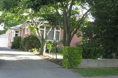 Photo of property in 52 Acacia Avenue, Upper Riccarton, Christchurch, 8041