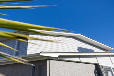 Photo of property in 18 Croziers Road, St Albans, Christchurch, 8052