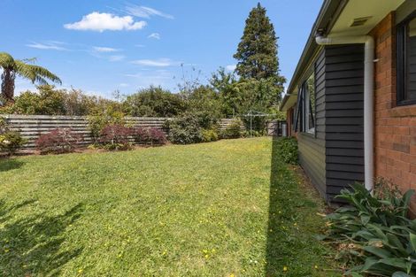 Photo of property in 5b Estate Grove, Inglewood, 4330