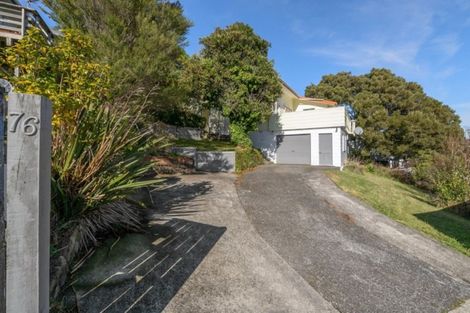 Photo of property in 76 Lord Street, Stokes Valley, Lower Hutt, 5019