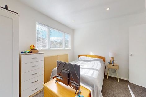 Photo of property in 43a Harbour View Road, Northland, Wellington, 6012