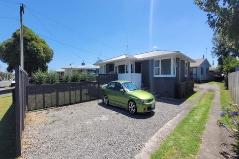 Photo of property in 17 Watling Street, Gate Pa, Tauranga, 3112