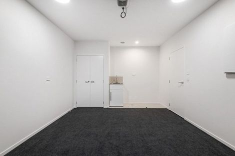 Photo of property in 5 Verde Lane, Rosehill, Papakura, 2113