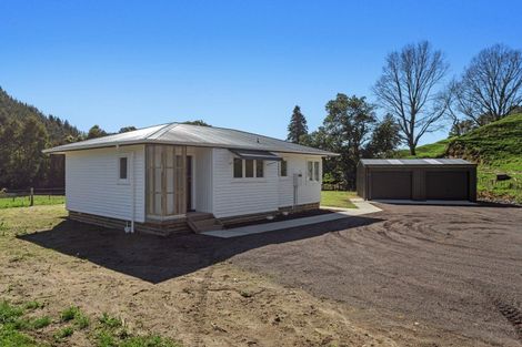 Photo of property in 1333b Manawahe Road, Manawahe, 3194