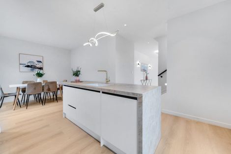 Photo of property in 4 Barrie Avenue, Papatoetoe, Auckland, 2025