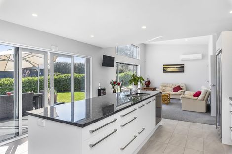 Photo of property in 242 Peka Peka Road, Peka Peka, Waikanae, 5391