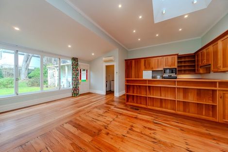 Photo of property in 21 Nairn Street, Mount Cook, Wellington, 6011