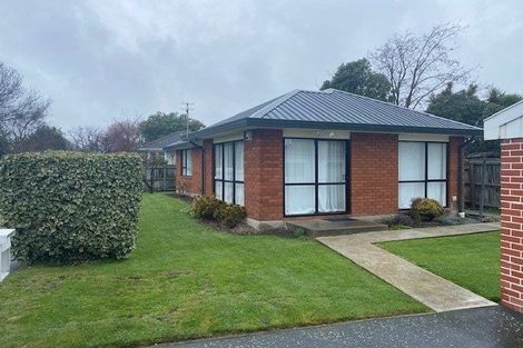 Photo of property in 2/2 Ketton Place, St Albans, Christchurch, 8052