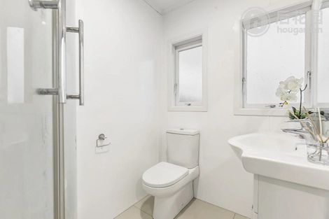 Photo of property in 24a Poruru Close, Papakura, 2110