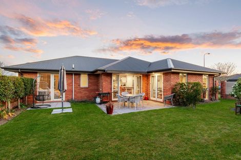 Photo of property in 4 Aspen Street, Rangiora, 7400