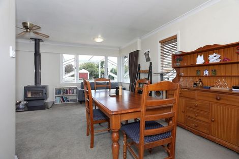 Photo of property in 8 Lambert Street, Marton, 4710
