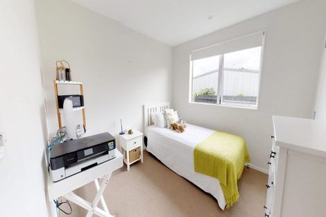 Photo of property in 24a Bunnythorpe Road, Papakura, 2110