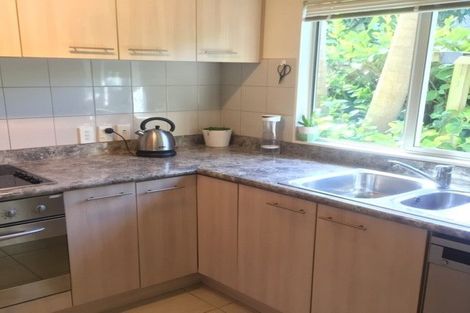 Photo of property in 3/4a Corrella Road, Belmont, Auckland, 0622