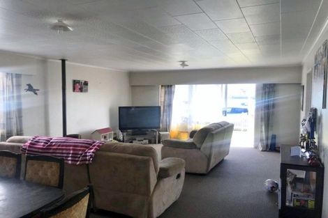 Photo of property in 78 Disraeli Street, Hawera, 4610