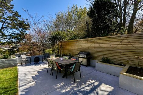 Photo of property in 128 Frankley Road, Frankleigh Park, New Plymouth, 4310