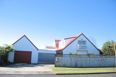 Photo of property in 30 Muirfield Street, Wattle Downs, Auckland, 2103
