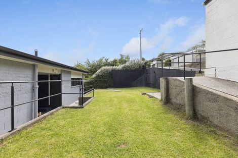 Photo of property in 485 Kaikorai Valley Road, Bradford, Dunedin, 9011