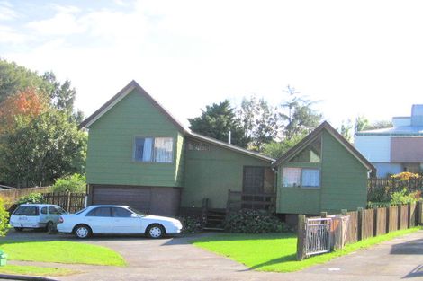 Photo of property in 28 Charntay Avenue, Clover Park, Auckland, 2019
