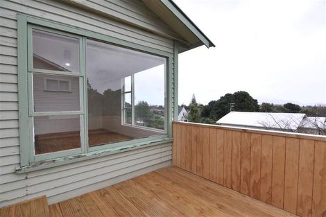 Photo of property in 50 Seddon Street, Waikanae, 5036