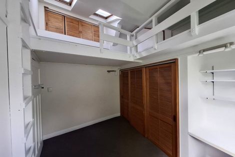 Photo of property in 21af1 Talavera Terrace, Kelburn, Wellington, 6012