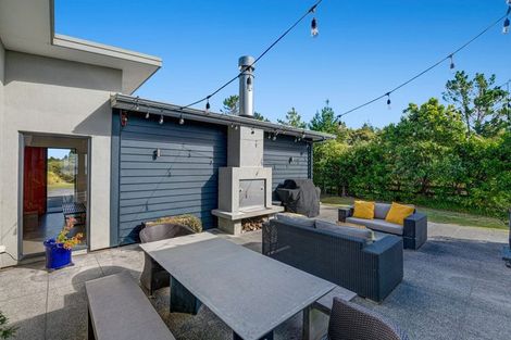 Photo of property in 102 West Road, Kaukapakapa, 0873