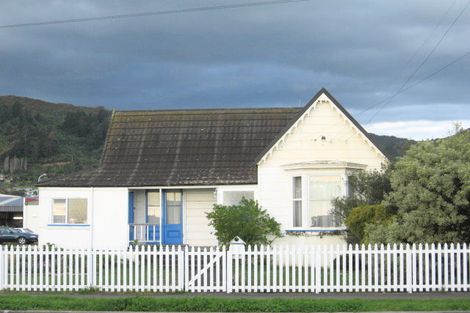 Photo of property in 302 Queen Sh25 Street, Thames, 3500