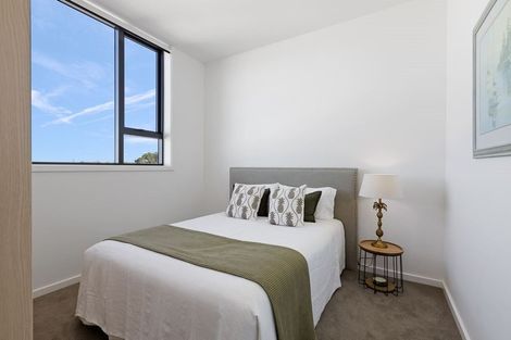 Photo of property in 7/14 Tamariki Avenue, Orewa, 0931