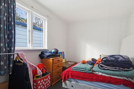Photo of property in 42 Parenga Street, Wainuiomata, Lower Hutt, 5014