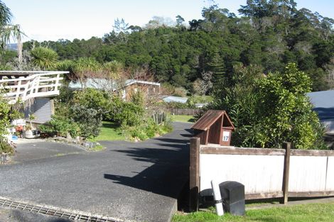 Photo of property in 17 Robertson Street, Russell, 0202