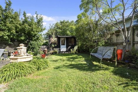 Photo of property in 9 Titoki Avenue, Mangere Bridge, Auckland, 2022