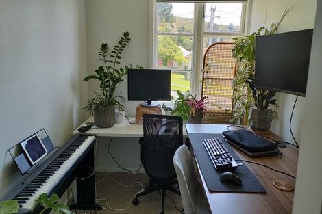 Photo of property in 33 Toomath Street, Naenae, Lower Hutt, 5011