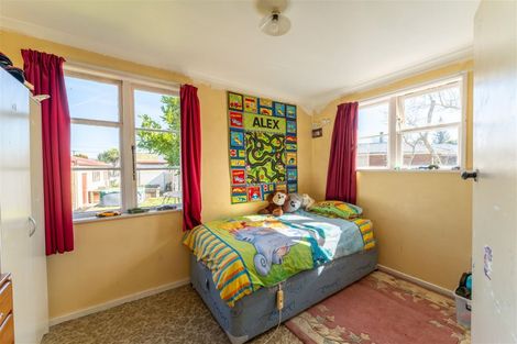 Photo of property in 17 Neal Street, Temuka, 7920