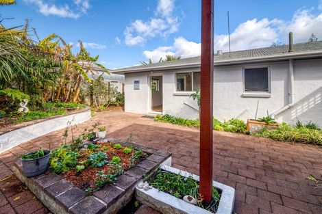 Photo of property in 31 Pomare Road, Russell, 0202