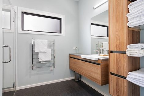 Photo of property in 1 Tarata Grove, Lansdowne, Masterton, 5810