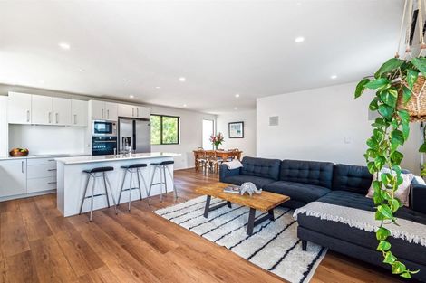 Photo of property in 155 Spinella Drive, Bayview, Auckland, 0629