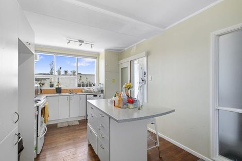 Photo of property in 1 Aurora Street, Petone, Lower Hutt, 5012