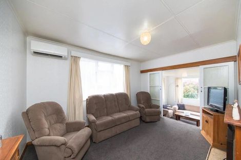 Photo of property in 24 Manchester Street, Takaro, Palmerston North, 4412